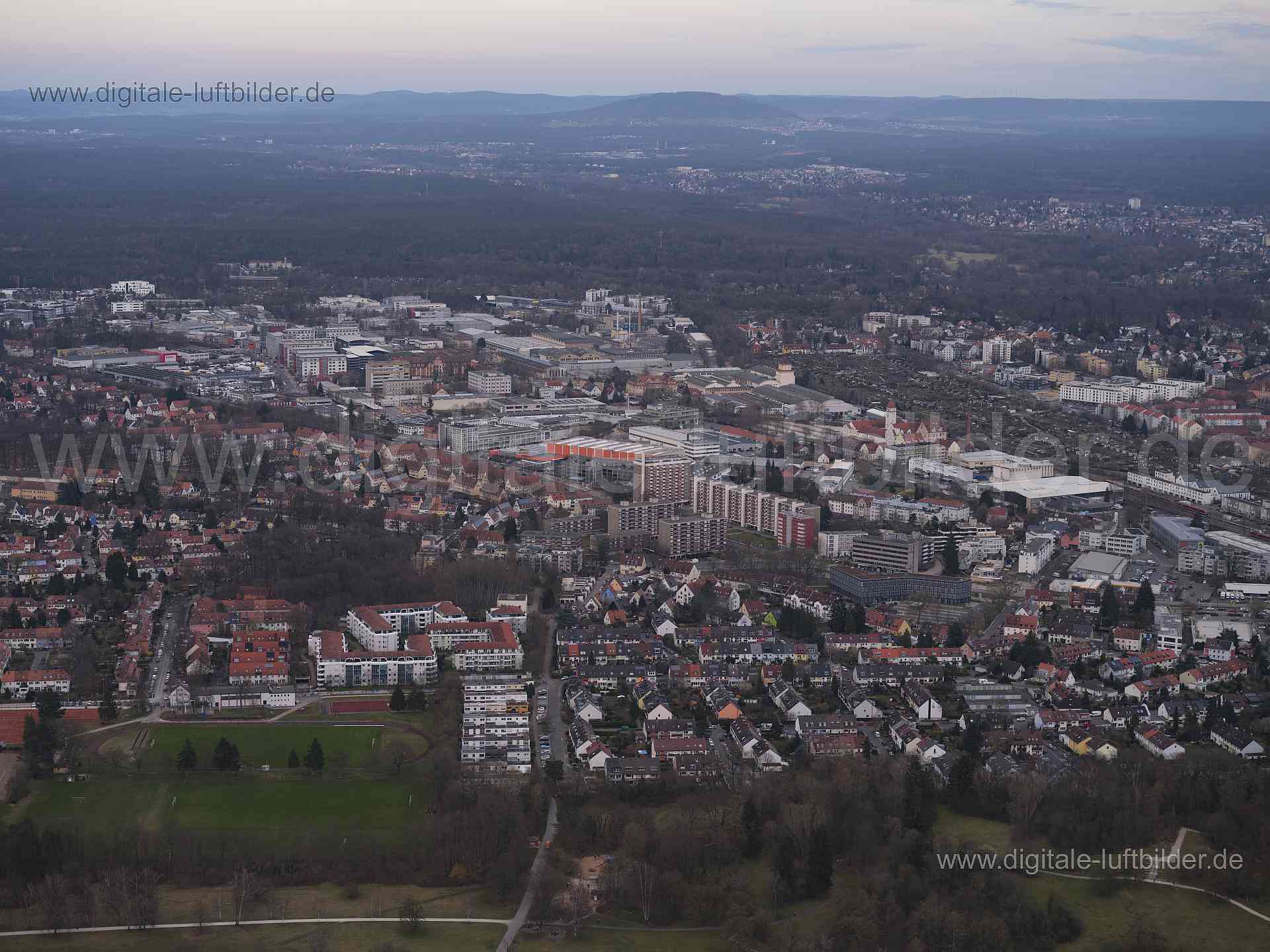 Titel: Herrnhütte, Bildnummer: f531360, Ort / Stadt: Nürnberg, (Land)Kreis: kreisfreie Stadt Nürnberg, Regierungsbezirk: Mittelfranken, Bundesland: Bayern, Aufnahmedatum: 09.03.2024, Schlagwörter: Deutschland, 90411, Belznerweg, Bessemerstraße, Christian-Wildner-Straße, Falknerweg, Flataustraße, Frankenburgerstraße, Greuleinweg, Hermann-Strebel-Straße, Herrnhüttestraße, Hugo-Distler-Straße, Hörberweg, Kilianstraße, Klingenhofstraße, Nürnberg, Othmayrstraße, Pausalastraße, Peter-Ulsch-Straße, Sch