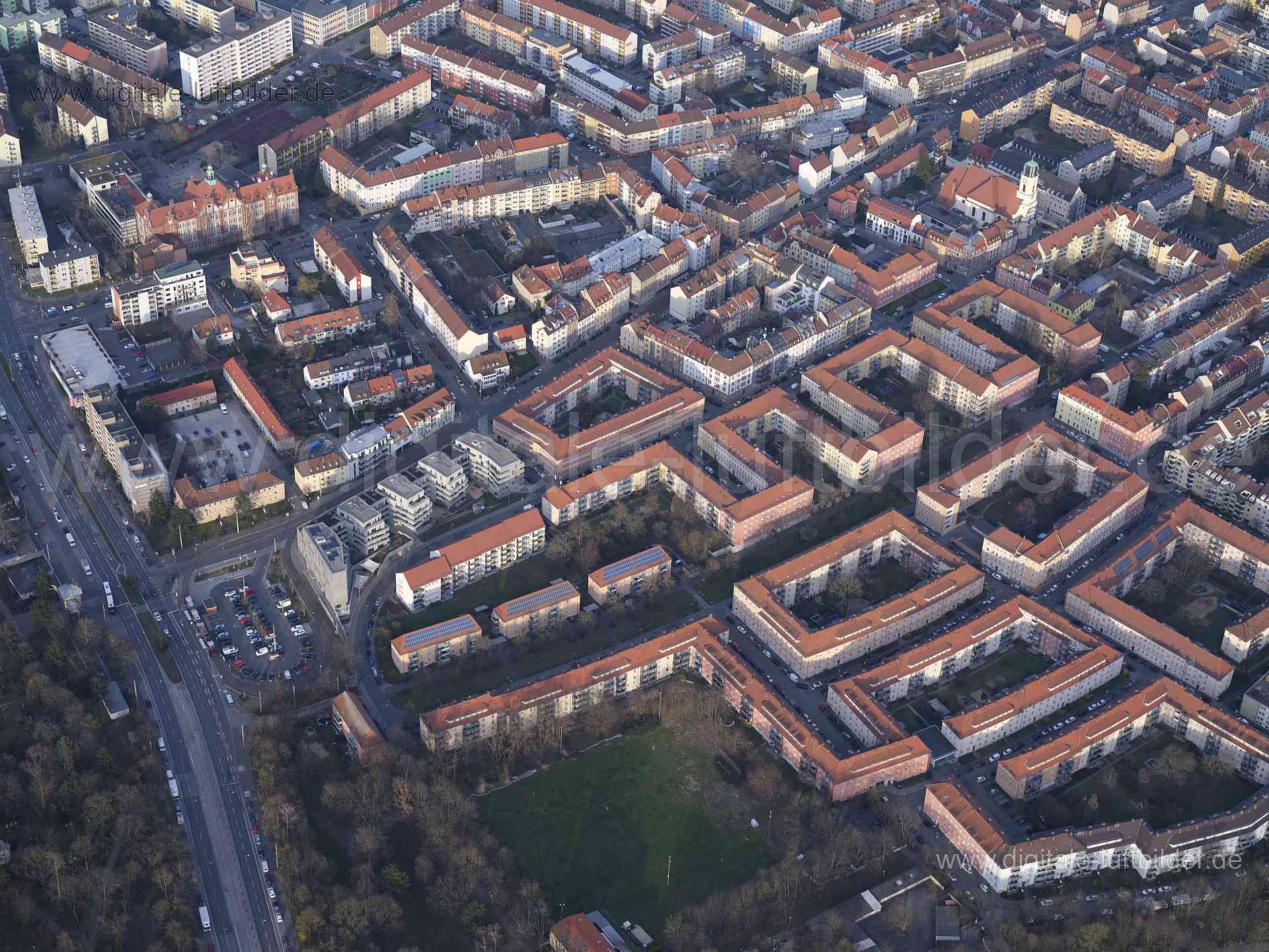 Titel: St. Johannis, Bildnummer: f530290, Ort / Stadt: Nürnberg, (Land)Kreis: kreisfreie Stadt Nürnberg, Regierungsbezirk: Mittelfranken, Bundesland: Bayern, Aufnahmedatum: 09.03.2024, Schlagwörter: Deutschland, 90419, 90425, Adelgundenstraße, Amalienstraße, Christoph-Weiß-Straße, Franzstraße, Friedrich-Stettner-Straße, Gottliebstraße, Helenenhof, Helenenstraße, Helmstraße, Johannisstraße, Julienstraße, Kirschgartenstraße, Krugstraße, Nordwestring, Nürnberg, Poppelstraße, Schnieglinger Straße, S