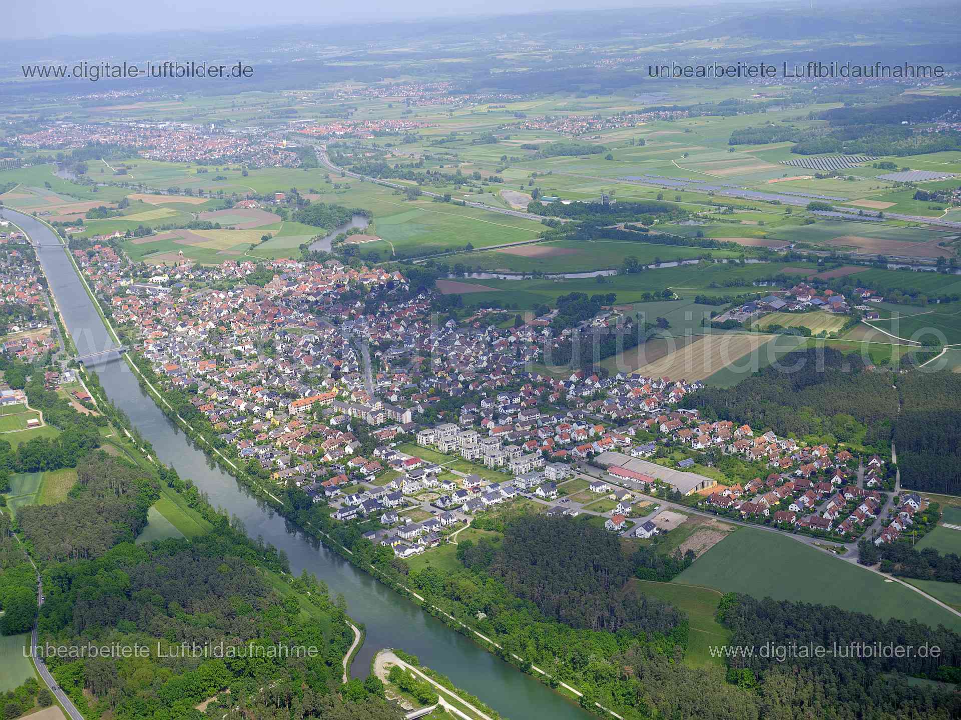 Luftbild - Möhrendorf, Ort: Erlangen, Tags: Möhrendorf, Main-Donau-Kanal, Panorama, Kanal, , Am Schaftrieb, An der Marter,...