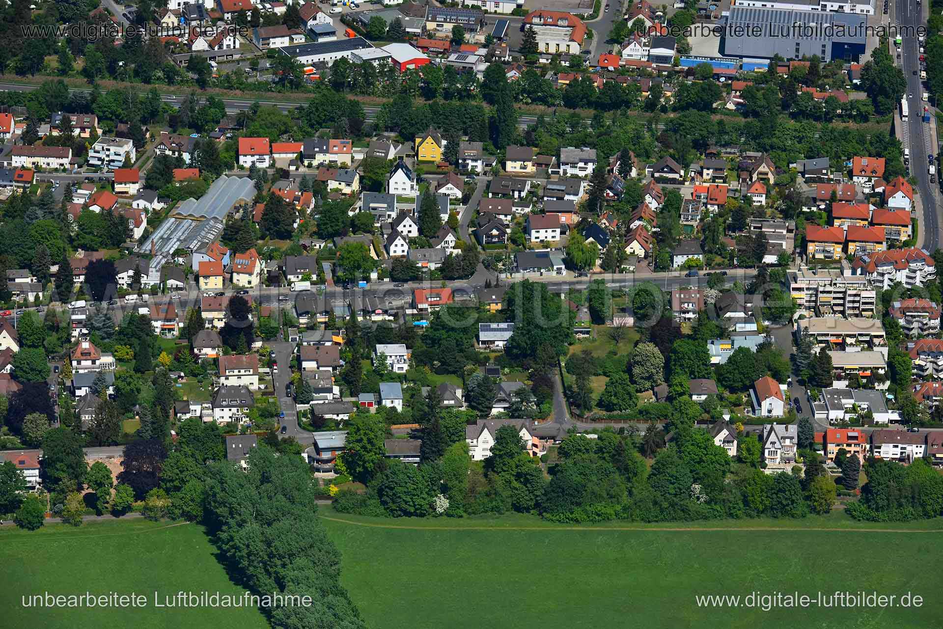Titel: Kutzerstraße, Bildnummer: n264570, Ort / Stadt: Fürth, (Land)Kreis: kreisfreie Stadt Fürth, Regierungsbezirk: Mittelfranken, Bundesland: Bayern, Aufnahmedatum: 06.05.2018, Schlagwörter: Luftbild, Luftbilder, Luftbildfotografie, Luftaufnahme, Luftbildaufnahme, Luftfoto, Vogelperspektive, Vogelansicht, Deutschland, Schräg- und Senkrecht-Luftaufnahmen, Orthofotografie, 90765, Kutzerstraße, Espanstraße, Schilfweg, Dammstraße, Espan, Monat: Mai, Jahreszeit: Sommer, Tageszeit: Mittag / Nachmitt