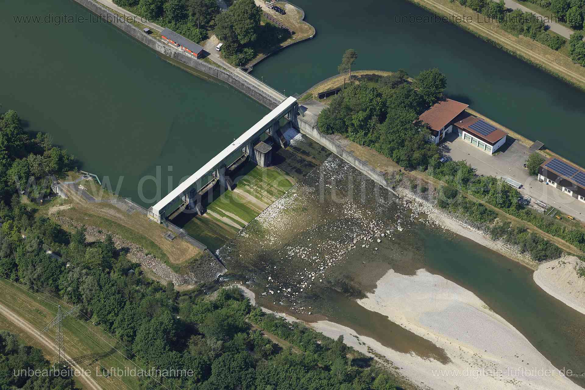 Luftbild - Gersthofer Wehr, Ort: Gersthofen, Tags: Gersthofer Wehr, Wehr, Lech, Fluss, Gewässer, Am Lechwehr, ...