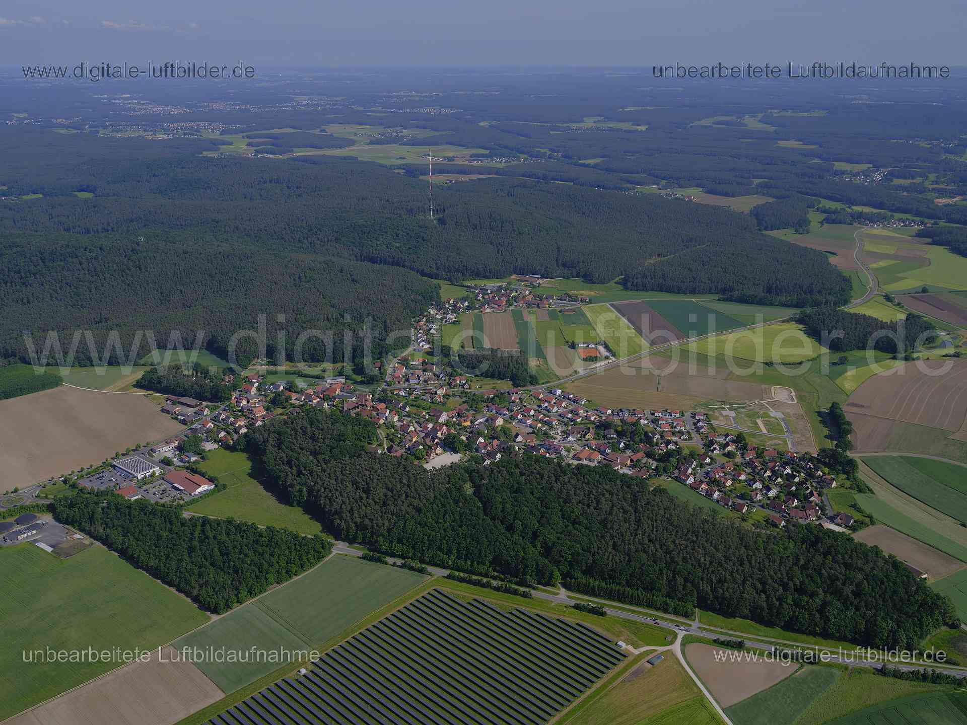 Luftbild - Kammerstein, Ort: Kammerstein, Tags: Kammerstein, Panorama, Himmel, Horizont, ...