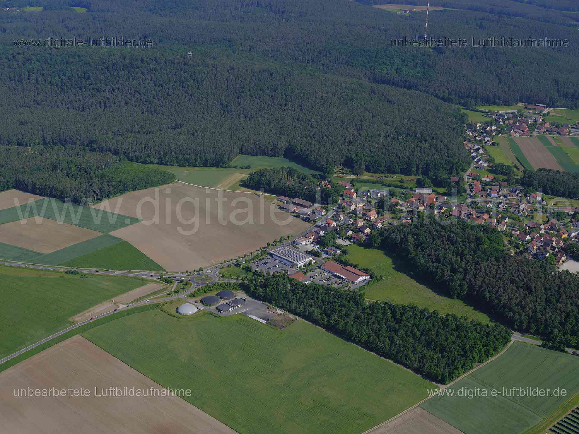 Luftbild - Kammerstein, Ort: Kammerstein, Tags: Kammerstein, Panorama, Himmel, Horizont, ...