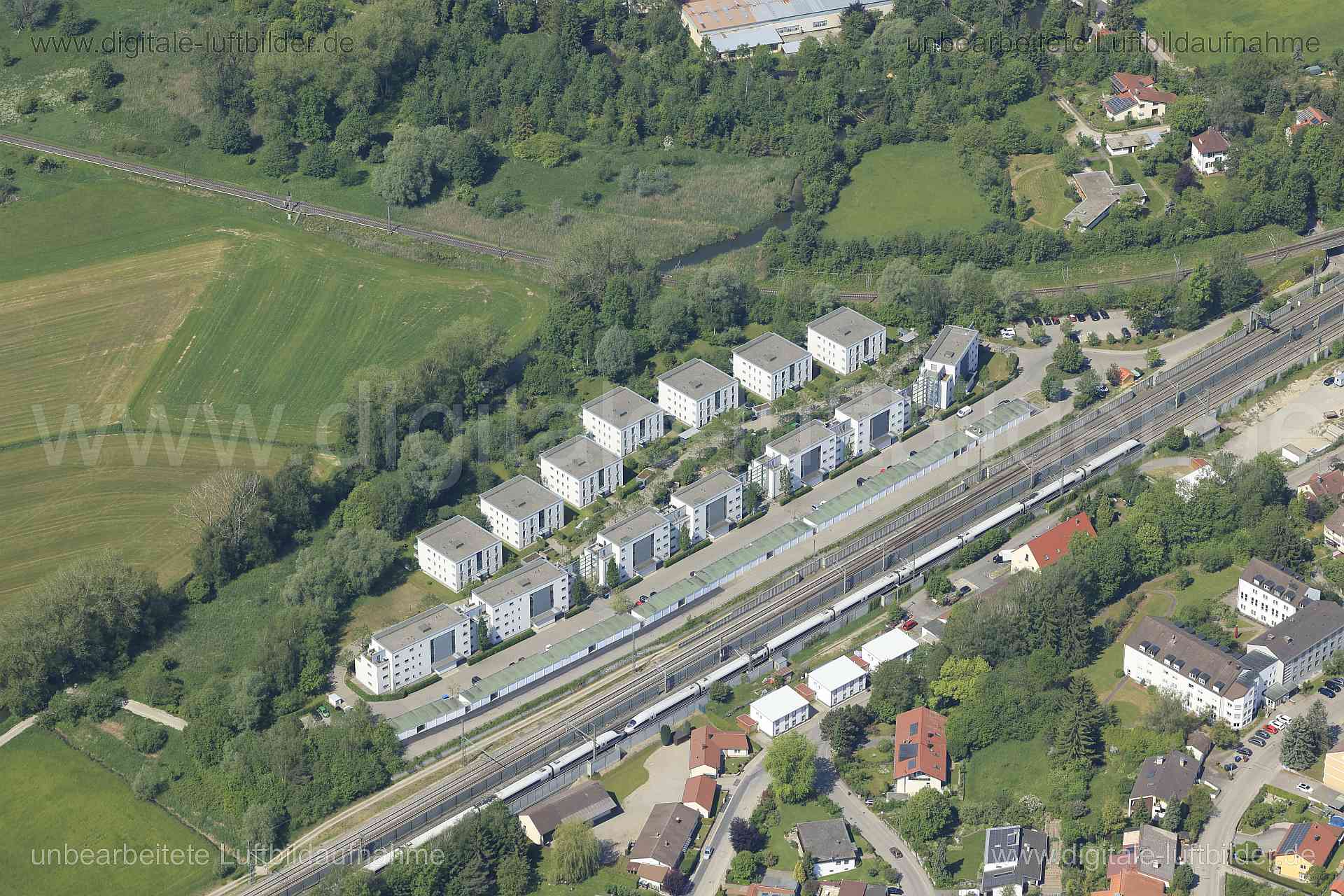 Luftbild - Mering, Ort: Mering, Tags: Am Sandberg, Neubau, ...