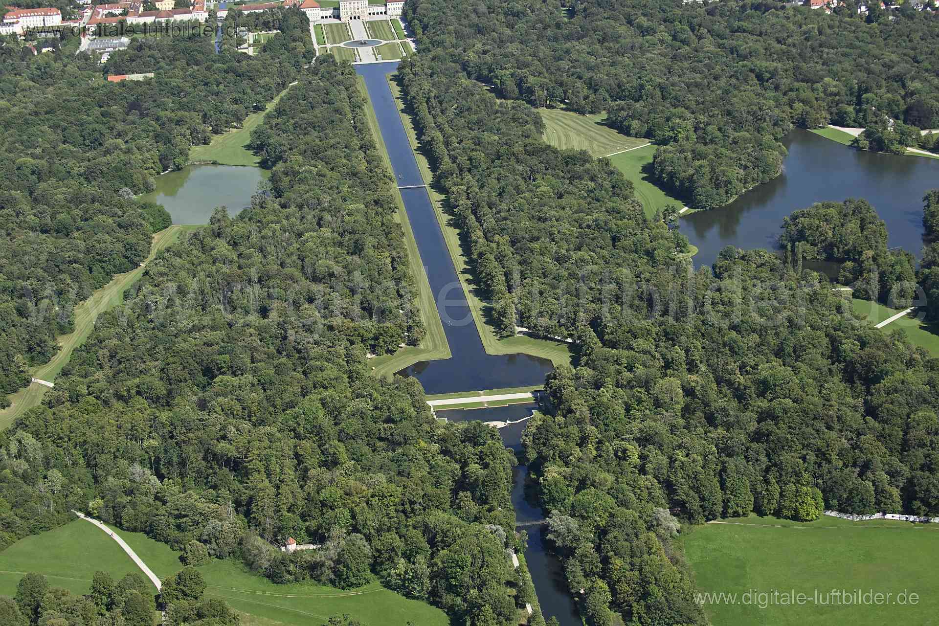 Titel: Nymphenburg, Bildnummer: n514490, Ort / Stadt: München, (Land)Kreis: kreisfreie Stadt München, Regierungsbezirk: Oberbayern, Bundesland: Bayern, Aufnahmedatum: 11.08.2023, Schlagwörter: Deutschland, , Nymphenburg, Gartenanlage, Barockgarten, Monat: August, Jahreszeit: Sommer, Tageszeit: Vormittag / Mittag, Jahr: 2023, Flug ID: 20230811, Bildstatus: unbearbeitetes Rohbild, Bildabmessung: 8256 x 5504 Pixel, Fotograf & Copyright: Oliver Acker