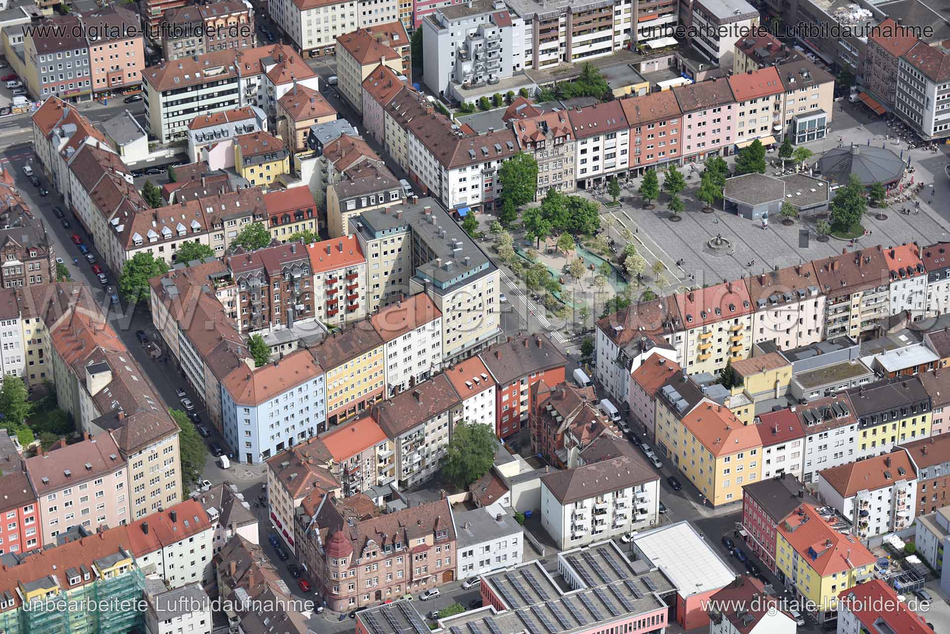 Titel: Bogenstraße, Bildnummer: n148450, Ort / Stadt: Nürnberg, (Land)Kreis: kreisfreie Stadt Nürnberg, Regierungsbezirk: Mittelfranken, Bundesland: Bayern, Aufnahmedatum: 11.05.2015, Schlagwörter: Luftbild, Luftbilder, Luftbildfotografie, Luftaufnahme, Luftbildaufnahme, Luftfoto, Vogelperspektive, Vogelansicht, Deutschland, Schräg- und Senkrecht-Luftaufnahmen, Orthofotografie, Aufseßplatz, Karl-Bröger-Straße, Peter-Henlein-Straße, 90459, Südstadt, Endterstraße, Bogenstraße, Siebenkeesstraße, Br