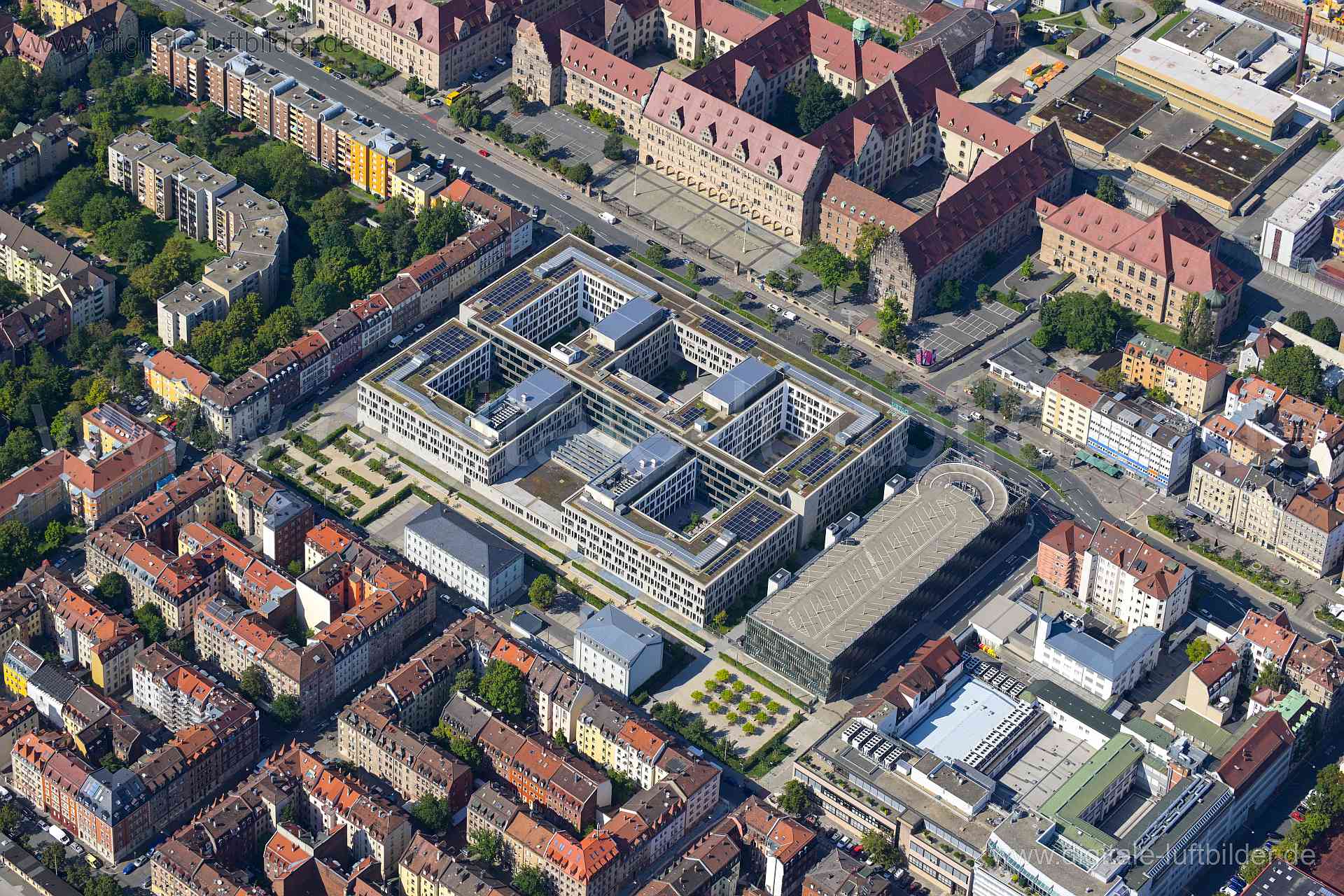 Titel: DATEV IT-Campus 111, Bildnummer: n525350, Ort / Stadt: Nürnberg, (Land)Kreis: kreisfreie Stadt Nürnberg, Regierungsbezirk: Mittelfranken, Bundesland: Bayern, Aufnahmedatum: 20.08.2023, Schlagwörter: Deutschland, 90429, Adam-Klein-Straße, Austraße, Beckstraße, Bärenschanzstraße, Denisstraße, Dr.-Heinz-Sebiger-Straße, Dörflerstraße, Feuerleinstraße, Fürther Straße, Mannertstraße, Mendelstraße, Nürnberg, Nützelstraße, Paumgartnerstraße, Preißlerstraße, DATEV IT-Campus 111, Datev, Gostenhof, 