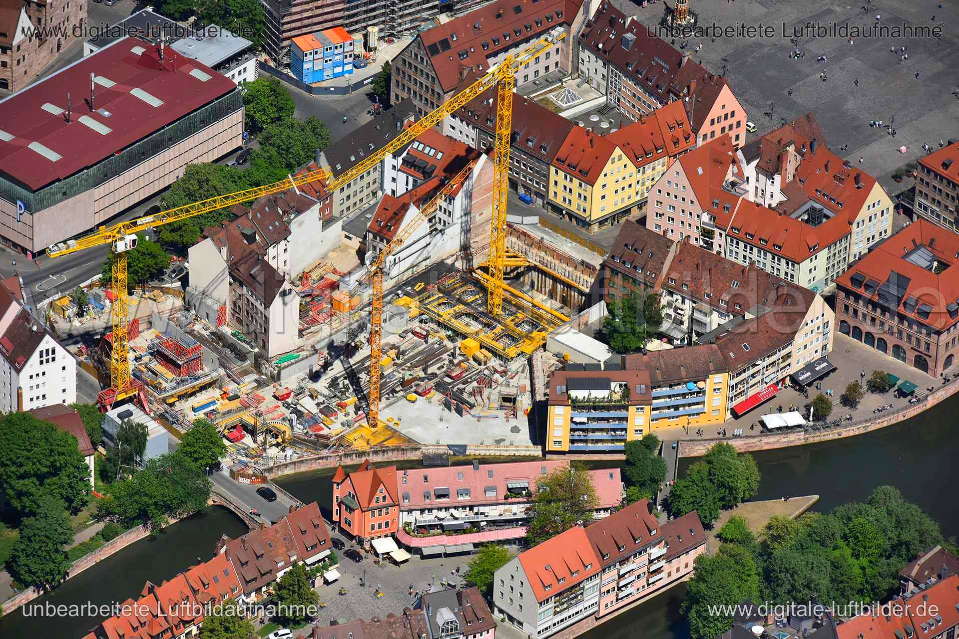Titel: Deutsches Museum, Bildnummer: n263760, Ort / Stadt: Nürnberg, (Land)Kreis: kreisfreie Stadt Nürnberg, Regierungsbezirk: Mittelfranken, Bundesland: Bayern, Aufnahmedatum: 06.05.2018, Schlagwörter: Luftbild, Luftbilder, Luftbildfotografie, Luftaufnahme, Luftbildaufnahme, Luftfoto, Vogelperspektive, Vogelansicht, Deutschland, Schräg- und Senkrecht-Luftaufnahmen, Orthofotografie, 90403, Winklerstraße, Trödelmarkt, Augustinerstraße, Zwischen den Fleischbänken, Tuchgasse, Karlstraße, Hauptmarkt