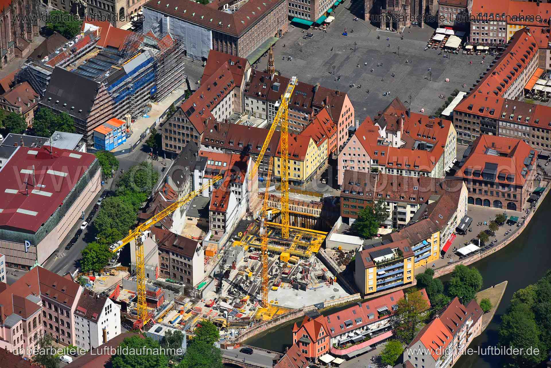 Titel: Deutsches Museum, Bildnummer: n263790, Ort / Stadt: Nürnberg, (Land)Kreis: kreisfreie Stadt Nürnberg, Regierungsbezirk: Mittelfranken, Bundesland: Bayern, Aufnahmedatum: 06.05.2018, Schlagwörter: Luftbild, Luftbilder, Luftbildfotografie, Luftaufnahme, Luftbildaufnahme, Luftfoto, Vogelperspektive, Vogelansicht, Deutschland, Schräg- und Senkrecht-Luftaufnahmen, Orthofotografie, 90403, Winklerstraße, Trödelmarkt, Augustinerstraße, Zwischen den Fleischbänken, Tuchgasse, Karlstraße, Hauptmarkt