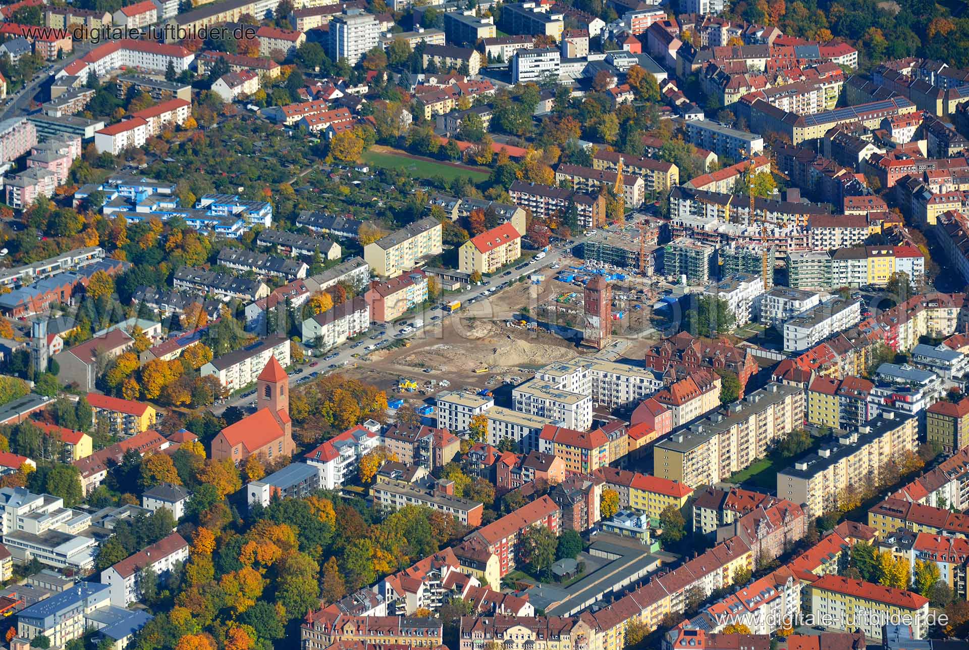 Titel: ehem. Tucher-Areal, Bildnummer: n077320, Ort / Stadt: Nürnberg, (Land)Kreis: kreisfreie Stadt Nürnberg, Regierungsbezirk: Mittelfranken, Bundesland: Bayern, Aufnahmedatum: 19.10.2013, Schlagwörter: Luftbild, Luftbilder, Luftbildfotografie, Luftaufnahme, Luftbildaufnahme, Luftfoto, Vogelperspektive, Vogelansicht, Deutschland, Schräg- und Senkrecht-Luftaufnahmen, Orthofotografie, Tucher, ehem. Tucher-Areal, Nordstadtgärten, Baustelle, Brachfläche, Friedenstraße, Rollnerstraße, Matrinskirche