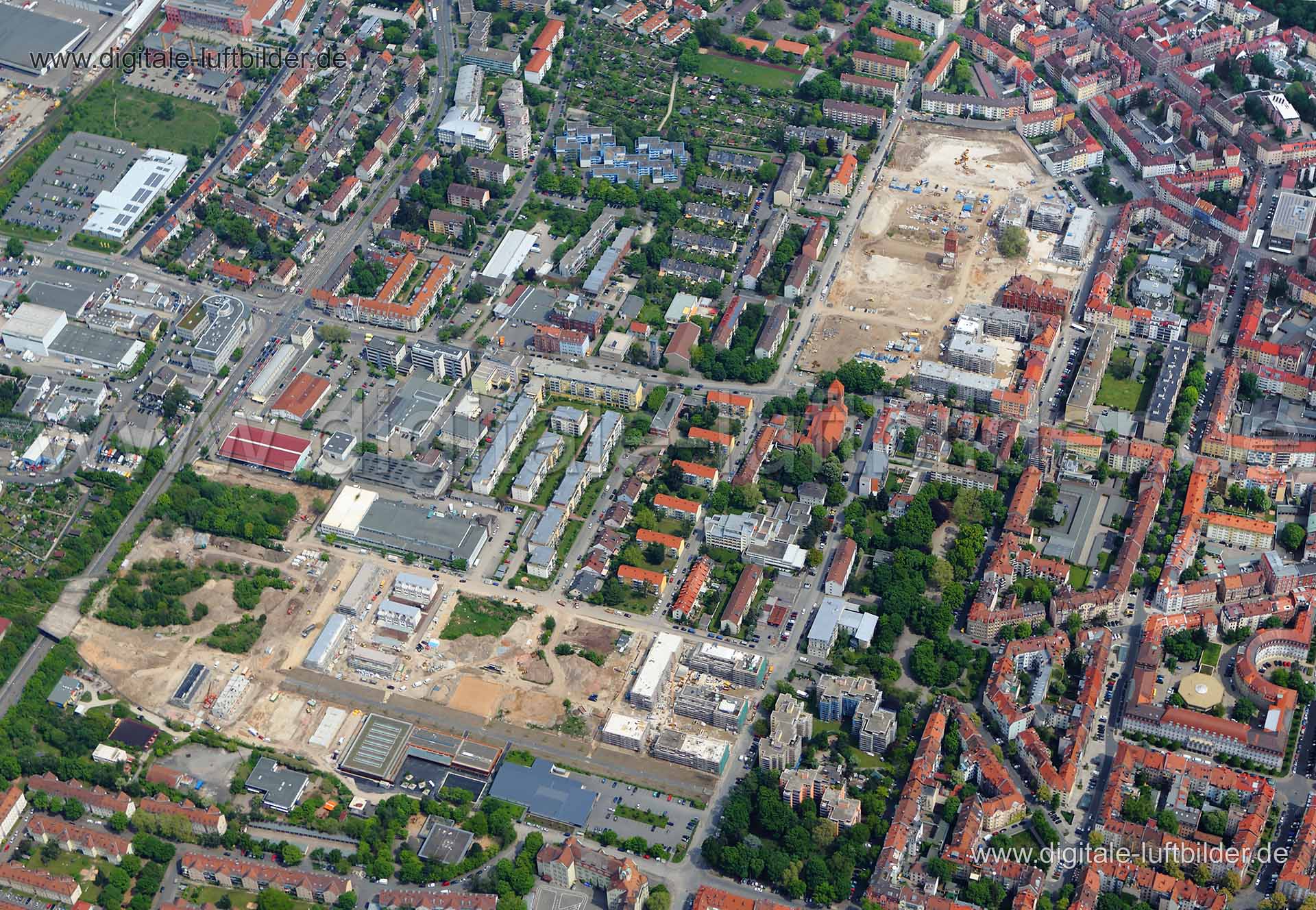 Titel: ehem. Tucher-Areal & ehem. Nordbahnhof, Bildnummer: c036700, Ort / Stadt: Nürnberg, (Land)Kreis: kreisfreie Stadt Nürnberg, Regierungsbezirk: Mittelfranken, Bundesland: Bayern, Aufnahmedatum: 15.05.2013, Schlagwörter: Luftbild, Luftbilder, Luftbildfotografie, Luftaufnahme, Luftbildaufnahme, Luftfoto, Vogelperspektive, Vogelansicht, Deutschland, Schräg- und Senkrecht-Luftaufnahmen, Orthofotografie, Tucher, Tucherareal, Nordbahnhof, Großbaustelle, Nordstadtgärten, Stadtteil, Nordstadt, Frie