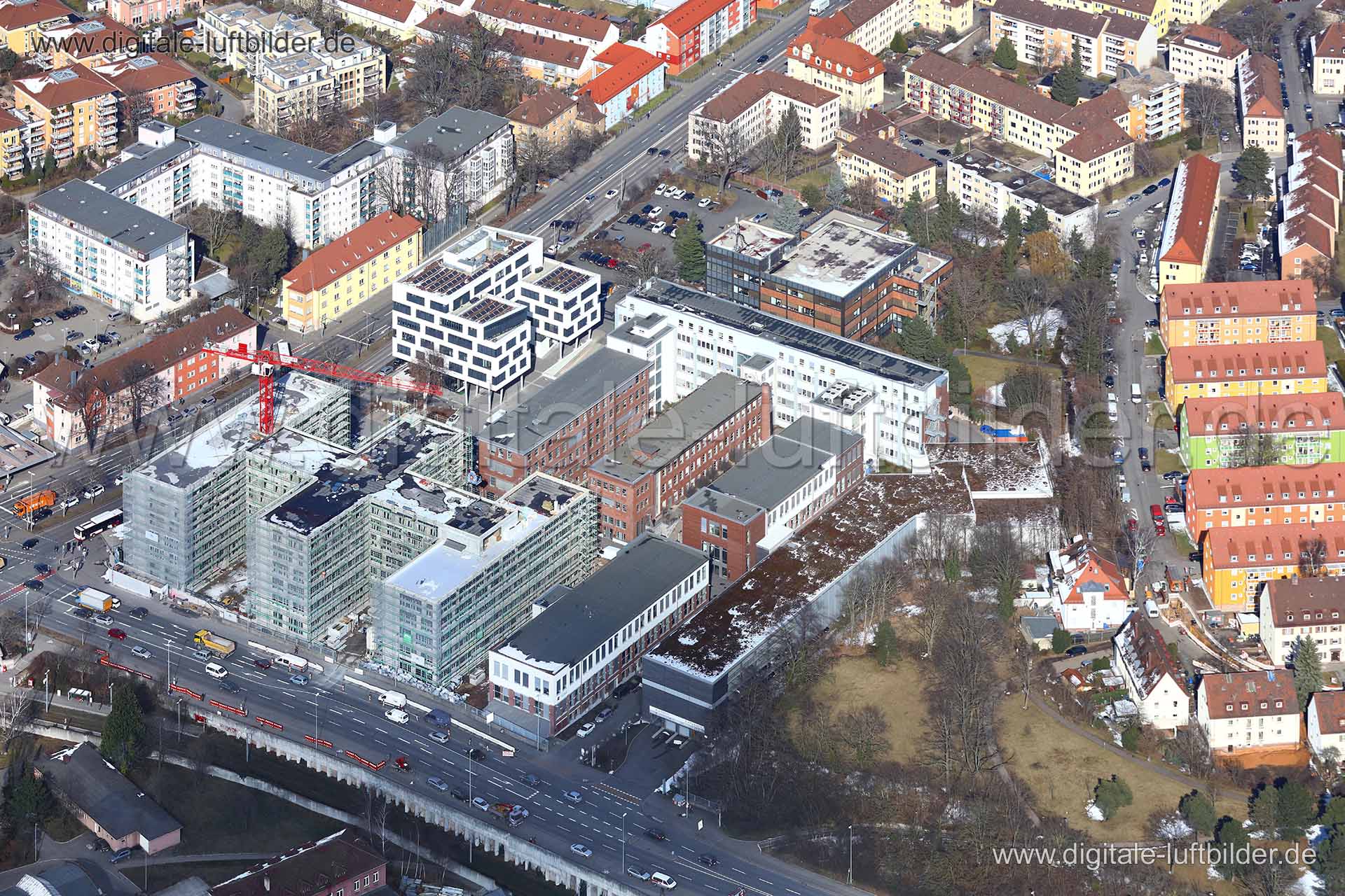 Titel: FrankenCampus, Bildnummer: c252470, Ort / Stadt: Nürnberg, (Land)Kreis: kreisfreie Stadt Nürnberg, Regierungsbezirk: Mittelfranken, Bundesland: Bayern, Aufnahmedatum: 21.03.2018, Schlagwörter: Luftbild, Luftbilder, Luftbildfotografie, Luftaufnahme, Luftbildaufnahme, Luftfoto, Vogelperspektive, Vogelansicht, Deutschland, Schräg- und Senkrecht-Luftaufnahmen, Orthofotografie, Frankenstraße, FrankenCampus, Neulichtenhof, Baustelle, Neubau, Pillenreuther Straße, Gotenstraße, Neulichtenhofstraß