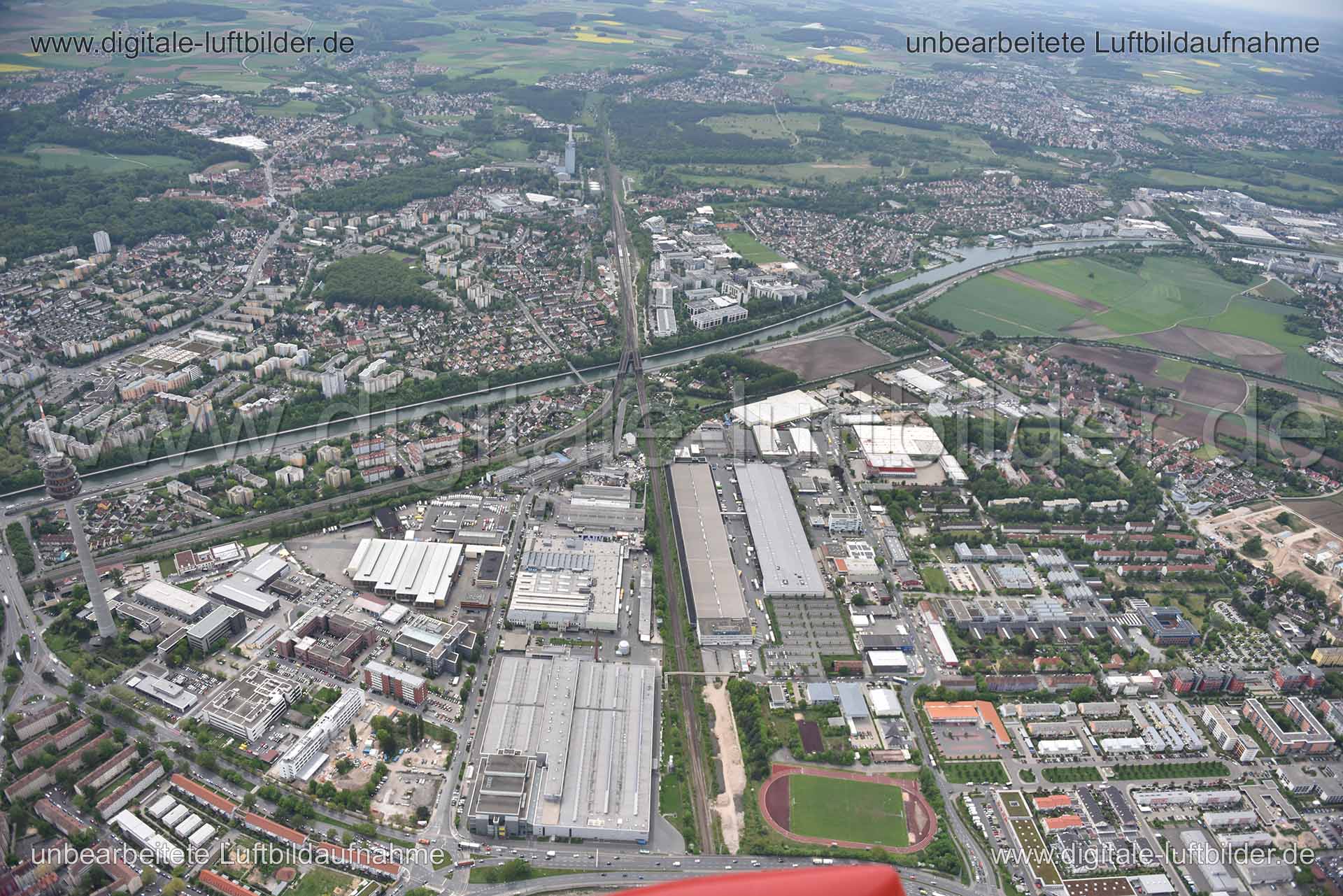 Titel: Gebersdorf, Bildnummer: n146780, Ort / Stadt: Nürnberg, (Land)Kreis: kreisfreie Stadt Nürnberg, Regierungsbezirk: Mittelfranken, Bundesland: Bayern, Aufnahmedatum: 11.05.2015, Schlagwörter: Luftbild, Luftbilder, Luftbildfotografie, Luftaufnahme, Luftbildaufnahme, Luftfoto, Vogelperspektive, Vogelansicht, Deutschland, Schräg- und Senkrecht-Luftaufnahmen, Orthofotografie, Edisonstraße, Röthenbach, Südwestpark, Gebersdorf, Stein, Faberwald, Großreuth bei Schweinau, Hohe Marter, Gewerbefläche