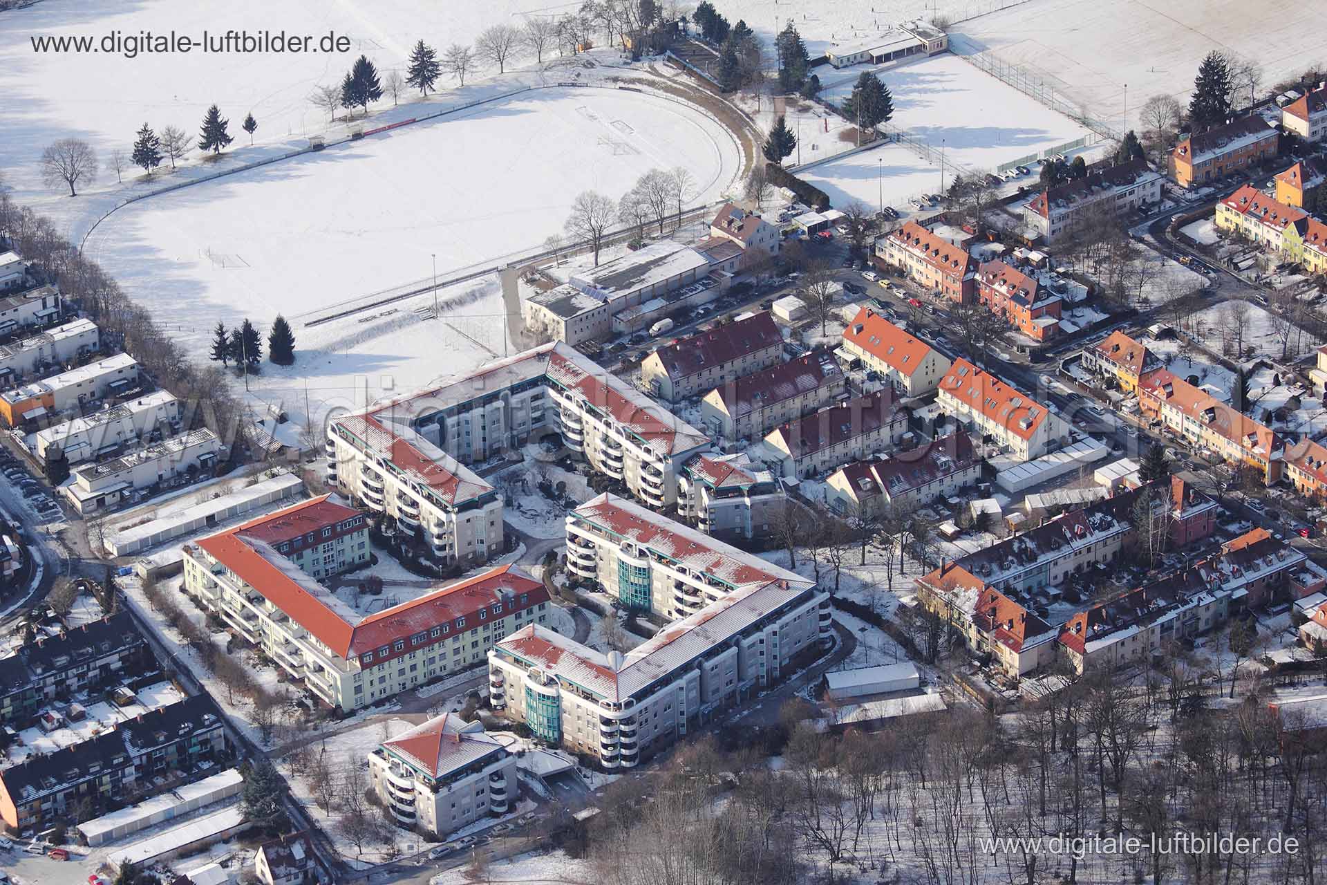 Titel: Hugo-Distler-Straße, Bildnummer: cc43080, Ort / Stadt: Nürnberg, (Land)Kreis: kreisfreie Stadt Nürnberg, Regierungsbezirk: Mittelfranken, Bundesland: Bayern, Aufnahmedatum: 11.02.2012, Schlagwörter: Luftbild, Luftbilder, Luftbildfotografie, Luftaufnahme, Luftbildaufnahme, Luftfoto, Vogelperspektive, Vogelansicht, Deutschland, Schräg- und Senkrecht-Luftaufnahmen, Orthofotografie, Hugo-Distler-Straße, ASN Pfeil, Herrnhüttestraße, Ziegelsteinstraße, Belznerweg, Flataustraße, Monat: Februar,