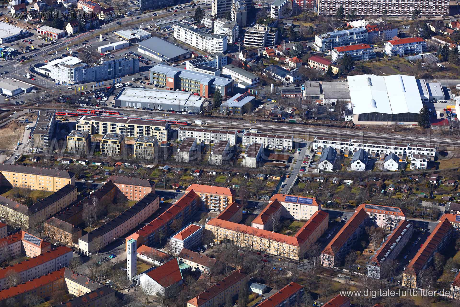 Titel: Kieslingstraße, Bildnummer: c250300, Ort / Stadt: Nürnberg, (Land)Kreis: kreisfreie Stadt Nürnberg, Regierungsbezirk: Mittelfranken, Bundesland: Bayern, Aufnahmedatum: 21.03.2018, Schlagwörter: Luftbild, Luftbilder, Luftbildfotografie, Luftaufnahme, Luftbildaufnahme, Luftfoto, Vogelperspektive, Vogelansicht, Deutschland, Schräg- und Senkrecht-Luftaufnahmen, Orthofotografie, Kieslingstraße, Nordostbahnhof, Wartburgstraße, Leipziger Straße, Coburger Straße, Rudolstädter Straße, Eisenacher S