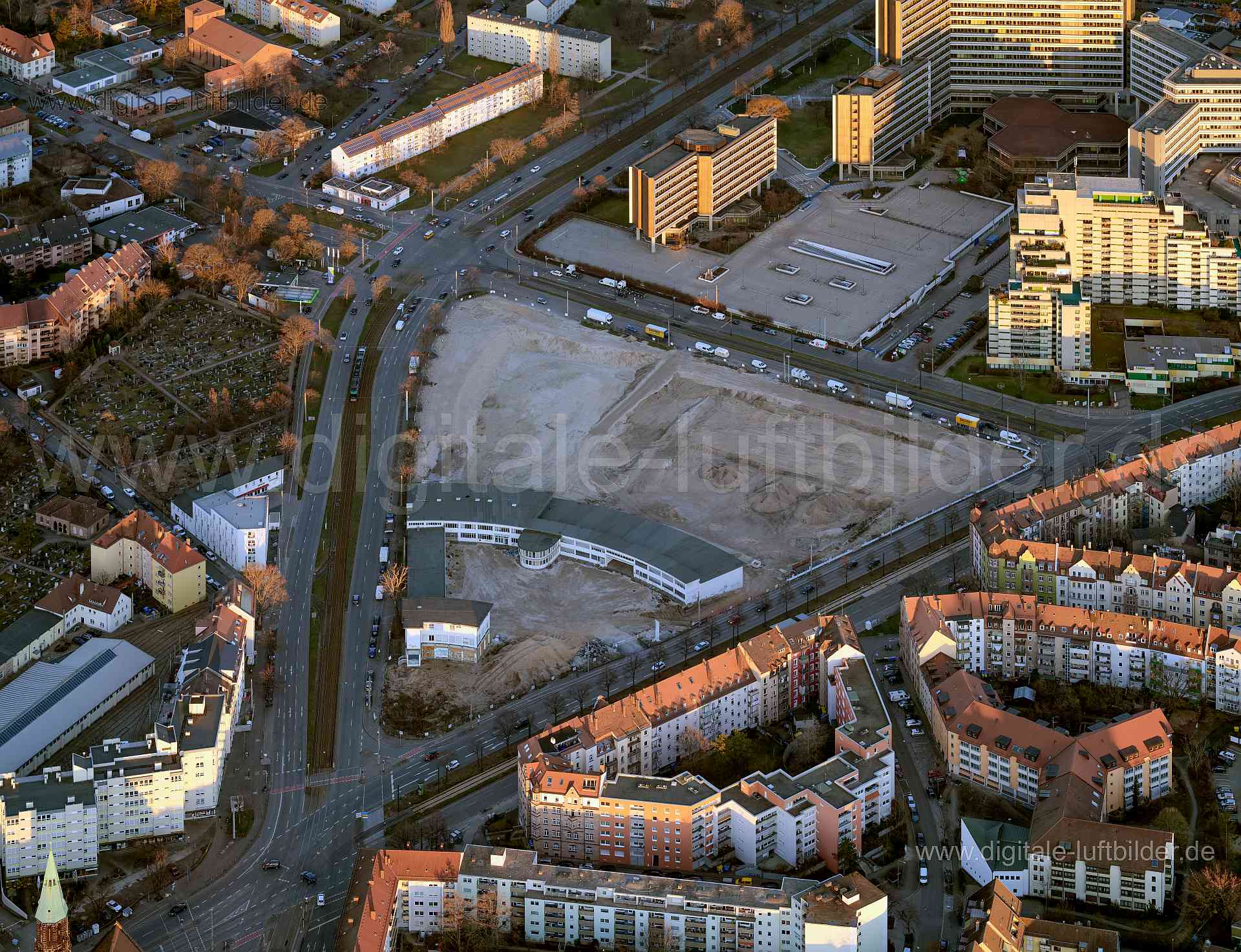 Titel: Luitpoldviertel, Bildnummer: f406790, Ort / Stadt: Nürnberg, (Land)Kreis: kreisfreie Stadt Nürnberg, Regierungsbezirk: Mittelfranken, Bundesland: Bayern, Aufnahmedatum: 06.03.2021, Schlagwörter: Luftbild, Luftbilder, Luftbildfotografie, Luftaufnahme, Luftbildaufnahme, Luftfoto, Vogelperspektive, Vogelansicht, Deutschland, Schräg- und Senkrecht-Luftaufnahmen, Orthofotografie, 90478, Nürnberg, 90461, Lorschstraße, Regensburger Straße, Siegfriedstraße, Wilhelm-Spaeth-Straße, Herbartstraße, S