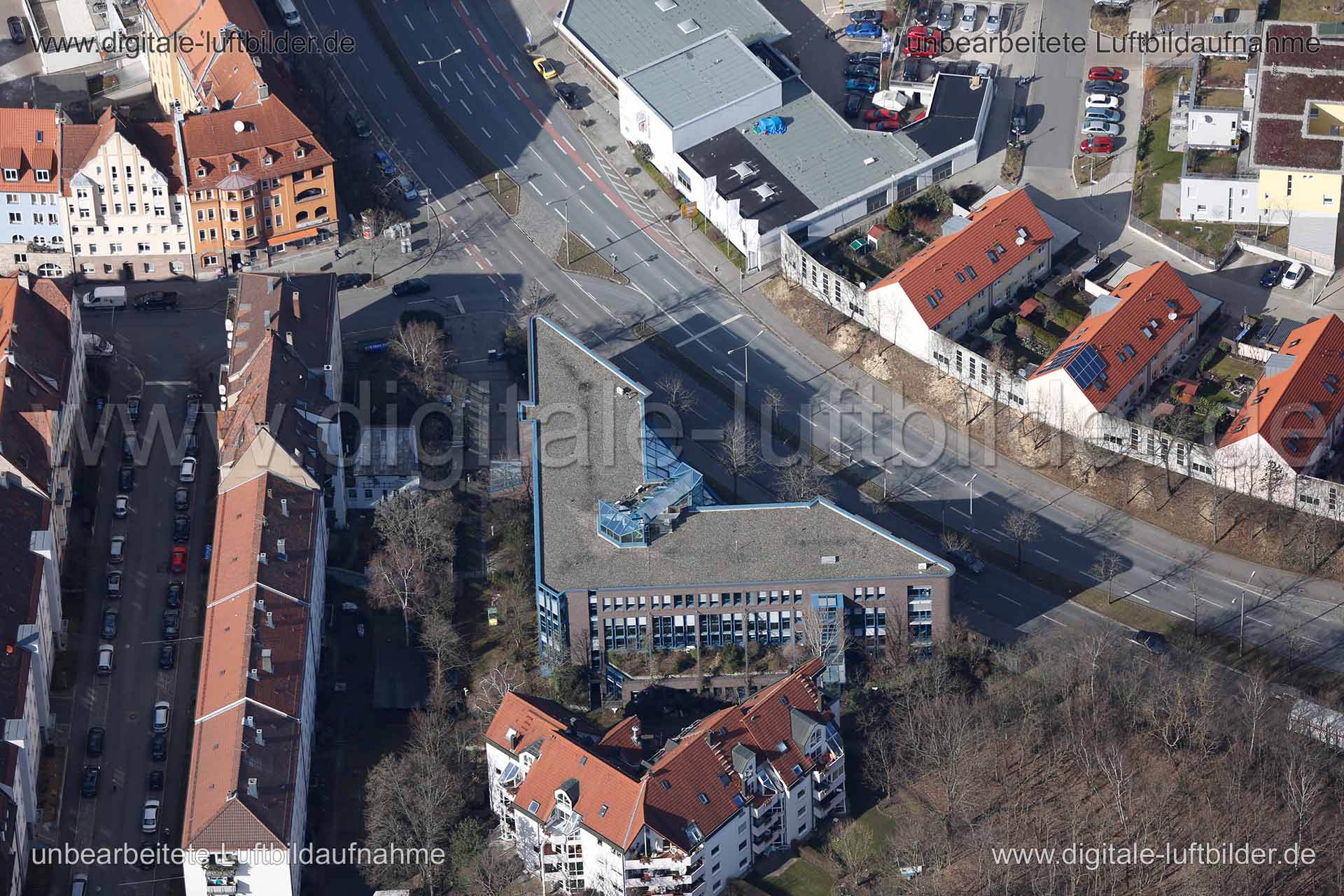 Titel: Nordostring, Bildnummer: c133150, Ort / Stadt: Nürnberg, (Land)Kreis: kreisfreie Stadt Nürnberg, Regierungsbezirk: Mittelfranken, Bundesland: Bayern, Aufnahmedatum: 03.03.2015, Schlagwörter: Luftbild, Luftbilder, Luftbildfotografie, Luftaufnahme, Luftbildaufnahme, Luftfoto, Vogelperspektive, Vogelansicht, Deutschland, Schräg- und Senkrecht-Luftaufnahmen, Orthofotografie, Nordostring, Architektur, Löhnerstraße, Kirschbaumweg, KIB, Gewerbeflächen & Gewerbeimmobilien, Monat: März, Jahreszeit