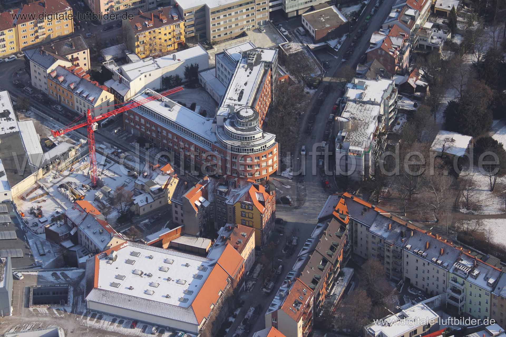Titel: Obere Turnstraße, Bildnummer: cc42640, Ort / Stadt: Nürnberg, (Land)Kreis: kreisfreie Stadt Nürnberg, Regierungsbezirk: Mittelfranken, Bundesland: Bayern, Aufnahmedatum: 11.02.2012, Schlagwörter: Luftbild, Luftbilder, Luftbildfotografie, Luftaufnahme, Luftbildaufnahme, Luftfoto, Vogelperspektive, Vogelansicht, Deutschland, Schräg- und Senkrecht-Luftaufnahmen, Orthofotografie, Obere Turnstraße, Untere Turnstraße, Kontumazgarten, Deutschherrnstraße, Hochstraße, Bleichstraße, Praterstraße, G