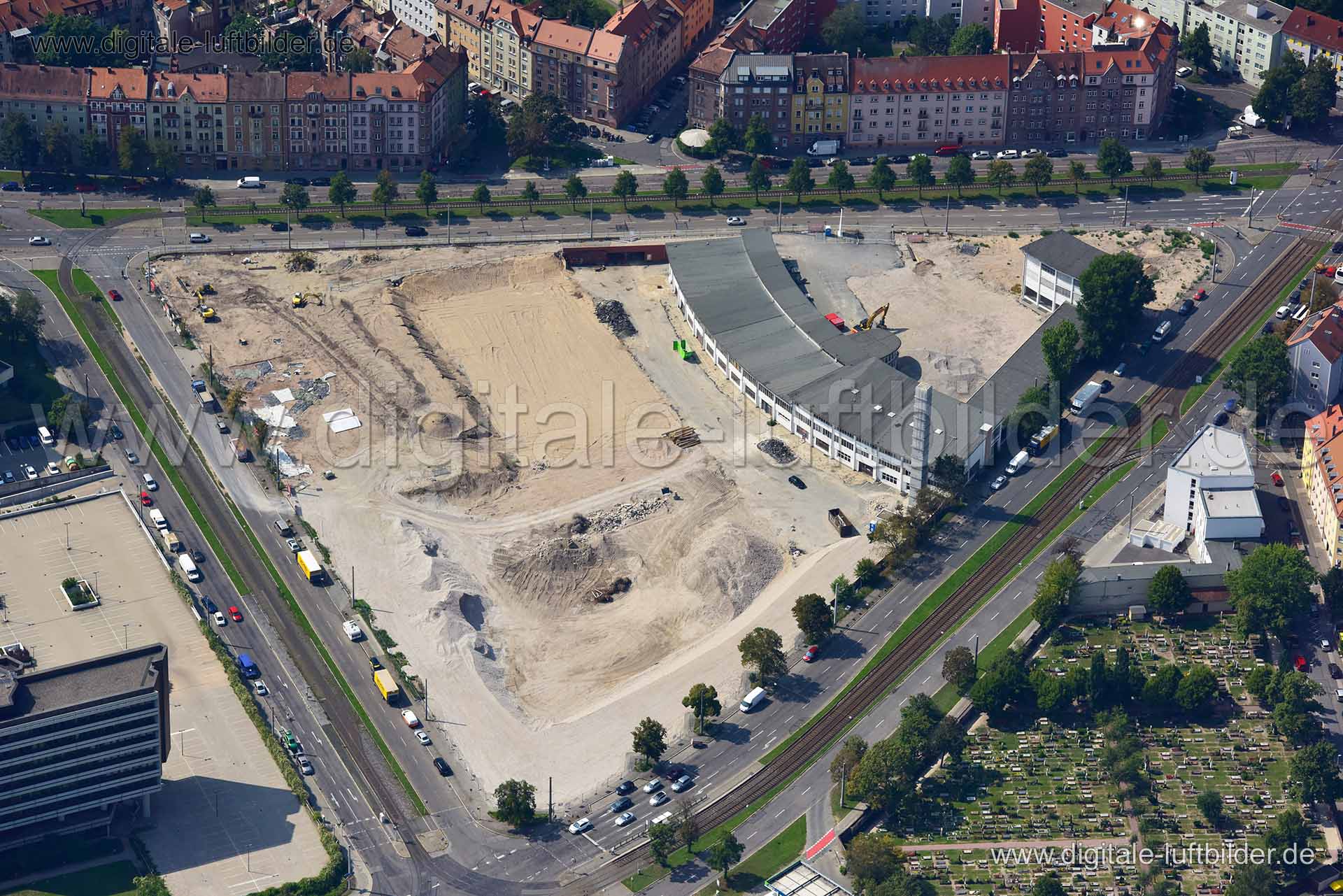 Titel: Regensburger Straße / Hainstraße, Bildnummer: n341780, Ort / Stadt: Nürnberg, (Land)Kreis: kreisfreie Stadt Nürnberg, Regierungsbezirk: Mittelfranken, Bundesland: Bayern, Aufnahmedatum: 24.08.2019, Schlagwörter: Luftbild, Luftbilder, Luftbildfotografie, Luftaufnahme, Luftbildaufnahme, Luftfoto, Vogelperspektive, Vogelansicht, Deutschland, Schräg- und Senkrecht-Luftaufnahmen, Orthofotografie, 90461, 90478, Herbartstraße, Regensburger Straße, Sybelstraße, Hallerhüttenstraße, Hainstraße, Sch