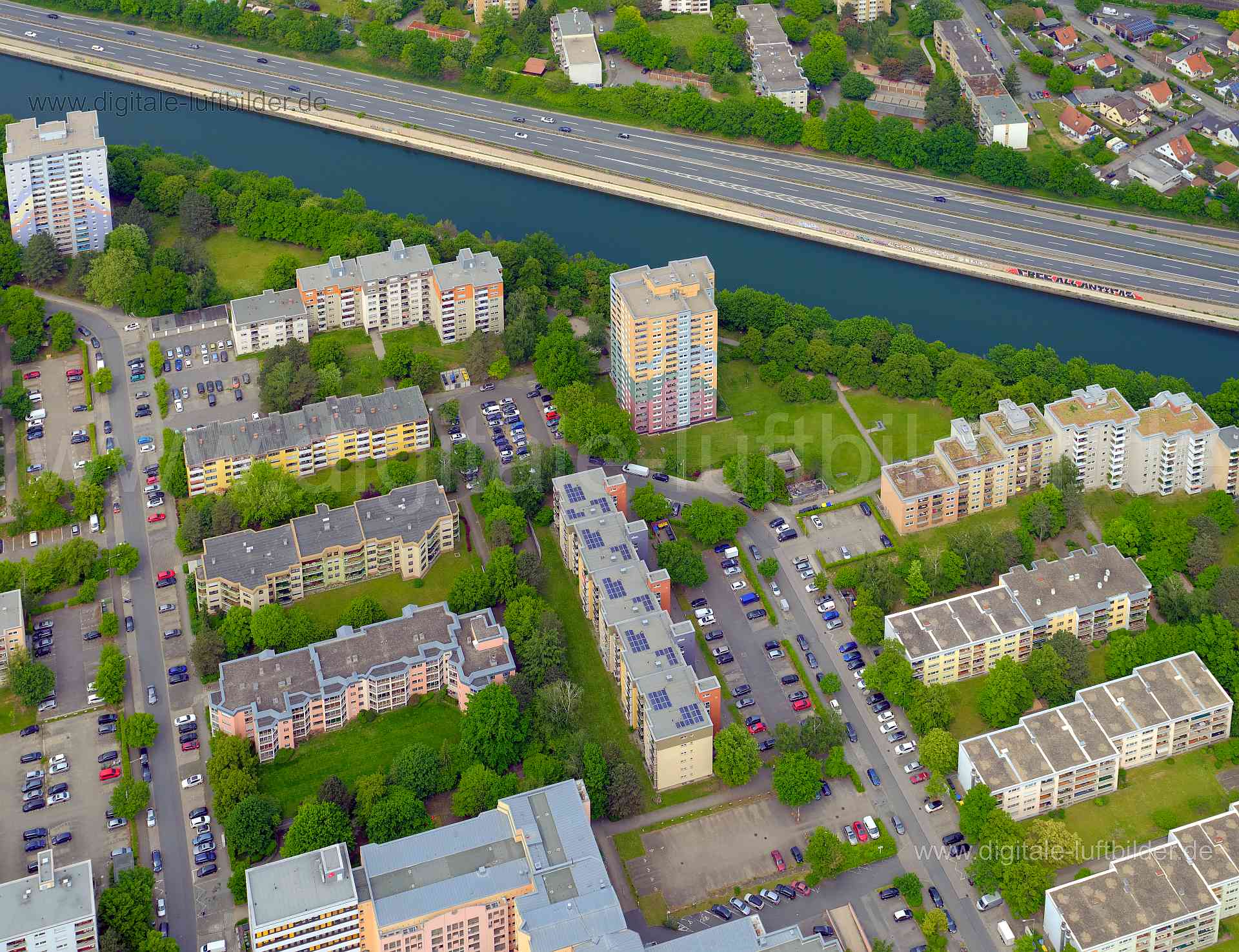 Luftbild - Röthenbach, Ort: Nürnberg, Tags: Röthenbach, Main-Donau-Kanal, Südwesttangente, Hochhaus, Hochhäuser, , , Cregl...
