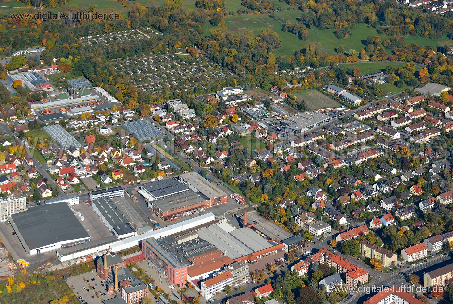 Titel: Schopenhauerstraße, Bildnummer: n077210, Ort / Stadt: Nürnberg, (Land)Kreis: kreisfreie Stadt Nürnberg, Regierungsbezirk: Mittelfranken, Bundesland: Bayern, Aufnahmedatum: 19.10.2013, Schlagwörter: Luftbild, Luftbilder, Luftbildfotografie, Luftaufnahme, Luftbildaufnahme, Luftfoto, Vogelperspektive, Vogelansicht, Deutschland, Schräg- und Senkrecht-Luftaufnahmen, Orthofotografie, Kilianstraße, Schopenhauerstraße, Schleifweg, Daumerstraße, Otto-Geßler-Straße, Reickeweg, Gerngrosstraße, Aro,