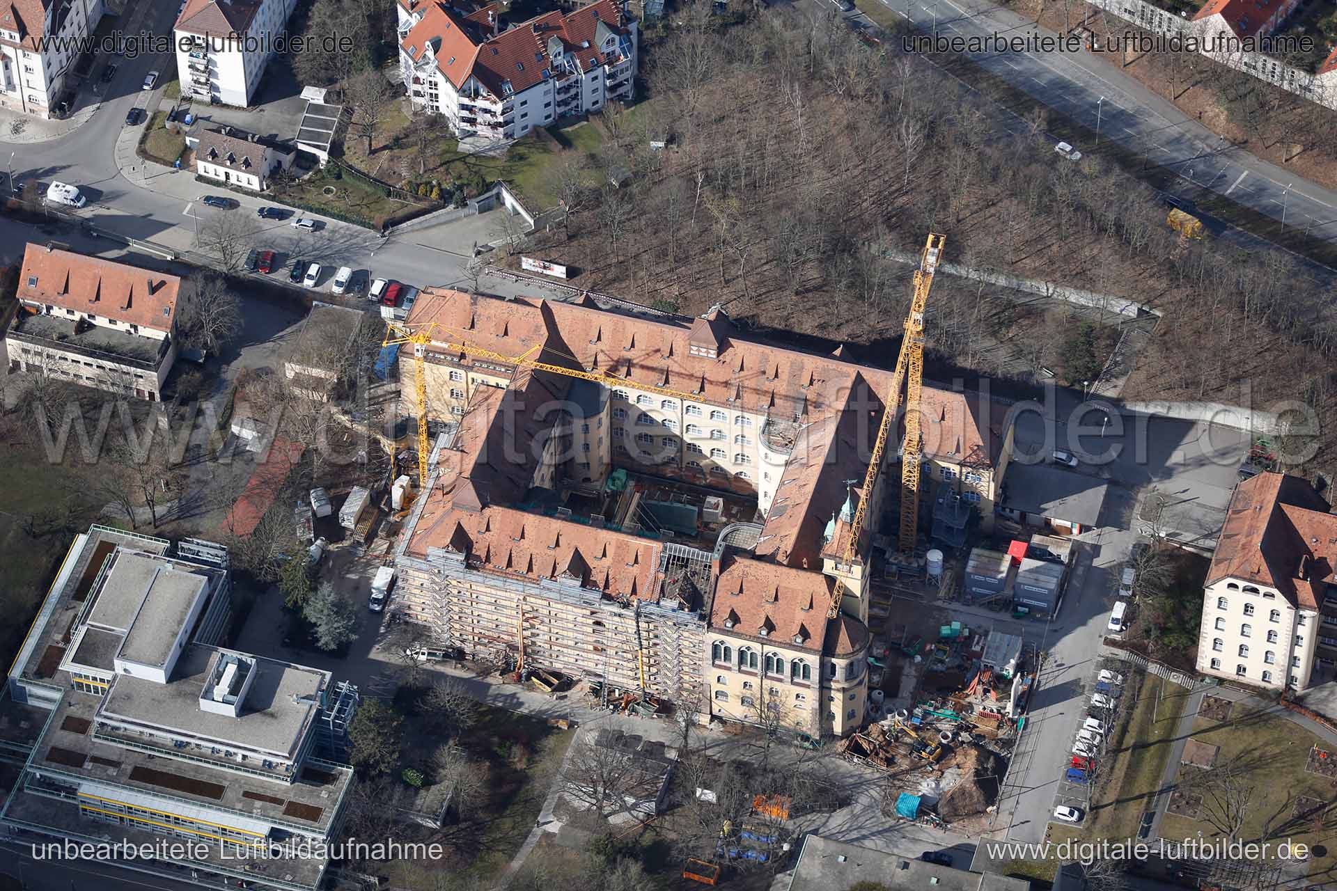 Titel: Sebastianspital, Bildnummer: c133130, Ort / Stadt: Nürnberg, (Land)Kreis: kreisfreie Stadt Nürnberg, Regierungsbezirk: Mittelfranken, Bundesland: Bayern, Aufnahmedatum: 03.03.2015, Schlagwörter: Luftbild, Luftbilder, Luftbildfotografie, Luftaufnahme, Luftbildaufnahme, Luftfoto, Vogelperspektive, Vogelansicht, Deutschland, Schräg- und Senkrecht-Luftaufnahmen, Orthofotografie, Wastl, Wöhrder See, Sebastianspital, Veilhofstraße, Gewässer, Monat: März, Jahreszeit: Frühling, Tageszeit: Mittag