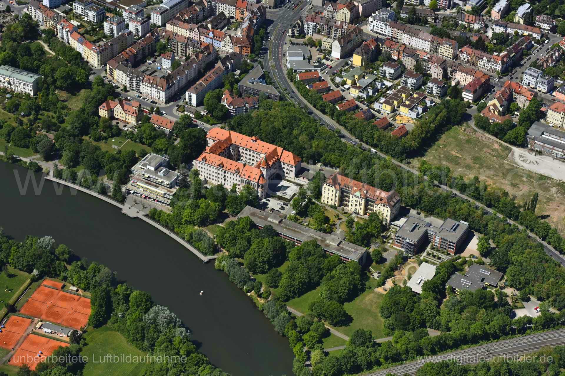 Titel: Sebastianspital, Bildnummer: n261910, Ort / Stadt: Nürnberg, (Land)Kreis: kreisfreie Stadt Nürnberg, Regierungsbezirk: Mittelfranken, Bundesland: Bayern, Aufnahmedatum: 06.05.2018, Schlagwörter: Luftbild, Luftbilder, Luftbildfotografie, Luftaufnahme, Luftbildaufnahme, Luftfoto, Vogelperspektive, Vogelansicht, Deutschland, Schräg- und Senkrecht-Luftaufnahmen, Orthofotografie, Nürnberg, 90491, 90489, Dr.-Gustav-Heinemann-Straße, Veilhofstraße, Hohfederstraße, Fichtestraße, Fechnerstraße, Lu