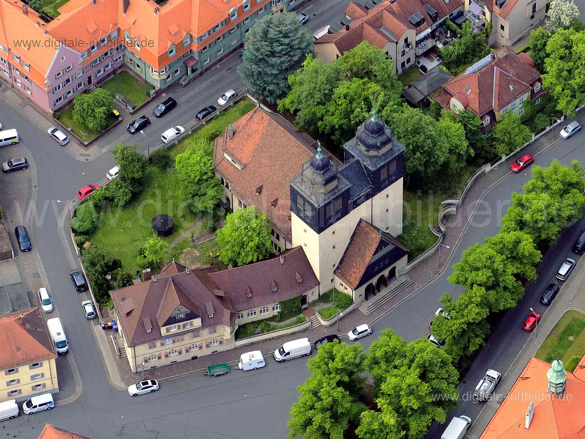 Luftbild - St. Paul Kirche, Ort: Nürnberg, Tags: St. Paul, Kirche, Rangierbahnhofsiedlung, , Bauernfeindstraße, Ebermayers...