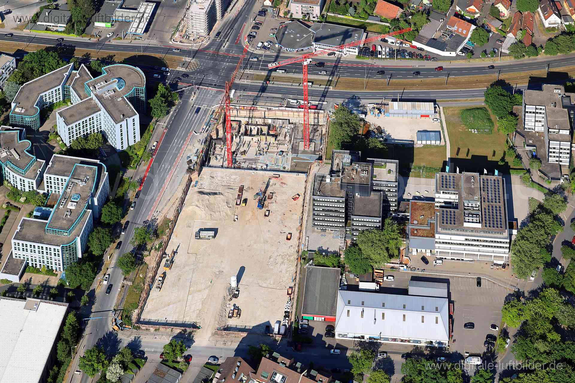 Luftbild - Thon, Ort: Nürnberg, Tags: Thon, Baustelle, Kran, Kräne, Müller Verlag, , Am Thoner Espan, Erlanger Straße, For...