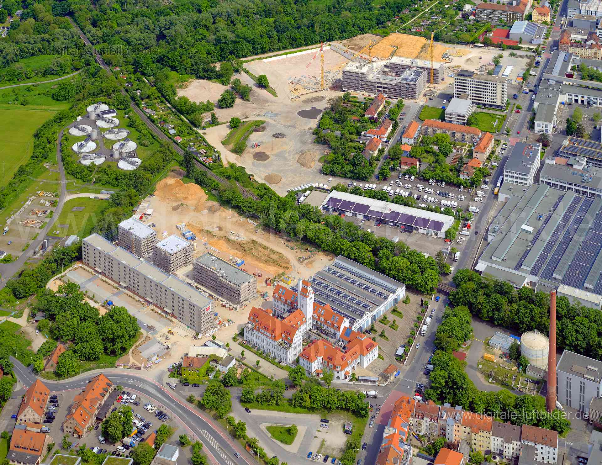 Luftbild - Tramlofts, Ort: Nürnberg, Tags: Tramlofts, Muggenhof, Fuchsloch, Baustelle, Großbaustelle, Kamin, Schlot, , Ado...
