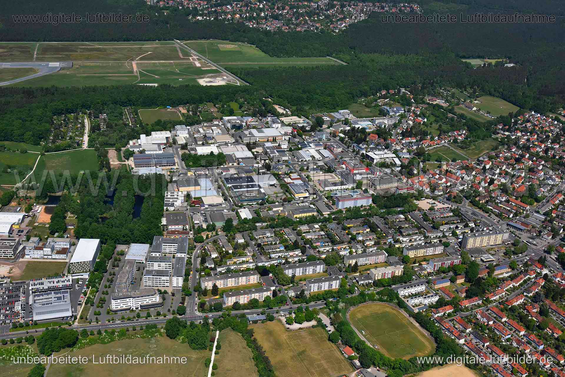 Titel: Ziegelstein, Bildnummer: n261220, Ort / Stadt: Nürnberg, (Land)Kreis: kreisfreie Stadt Nürnberg, Regierungsbezirk: Mittelfranken, Bundesland: Bayern, Aufnahmedatum: 06.05.2018, Schlagwörter: Luftbild, Luftbilder, Luftbildfotografie, Luftaufnahme, Luftbildaufnahme, Luftfoto, Vogelperspektive, Vogelansicht, Deutschland, Schräg- und Senkrecht-Luftaufnahmen, Orthofotografie, 90411, Otto-Lilienthal-Straße, Ziegelsteinstraße, Bierweg, Pottensteiner Straße, Rathsbergstraße, Xantener Straße, Karl